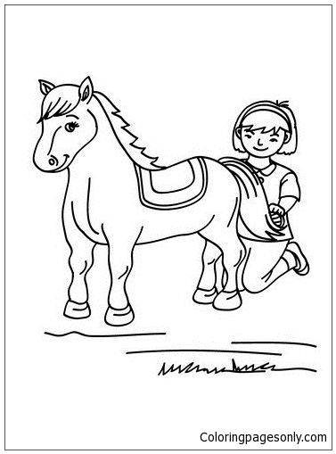 女孩从马身上梳理她的马