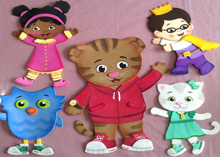 Daniel Tiger coloring pages craft 2