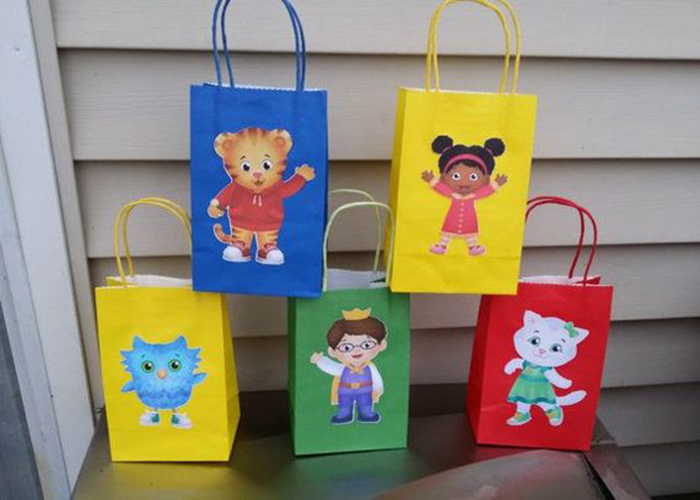 Daniel Tiger coloring pages craft 5