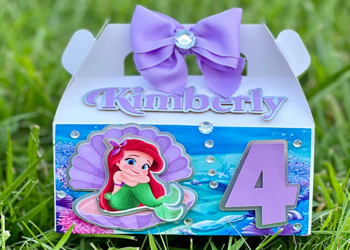 Making Candy Boxes with Ariel Coloring pages