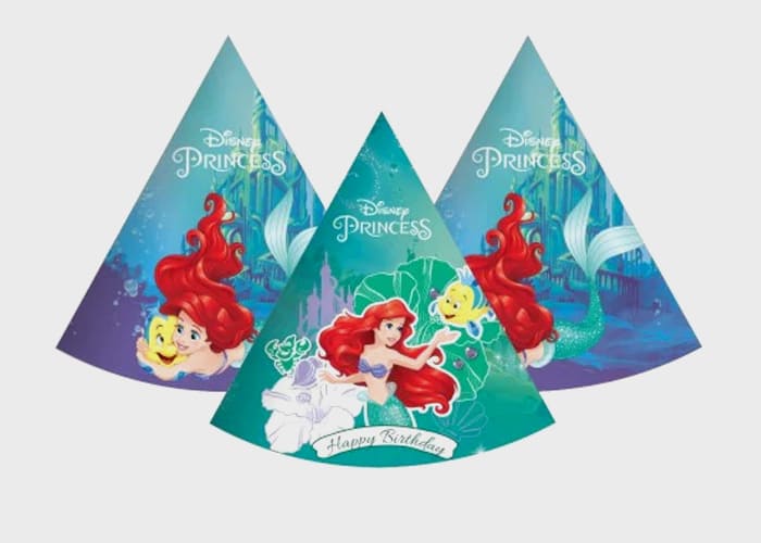 Making ariel Paper Birthday Hat