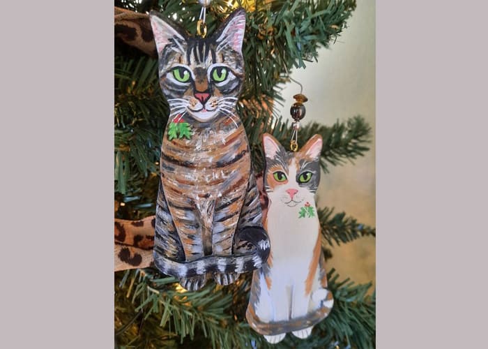 Creating Christmas Decorations from Cat Coloring Pages