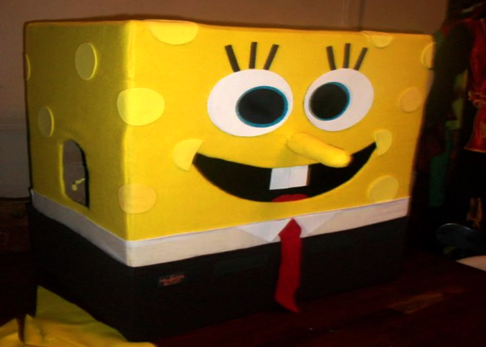 DIY SpongeBob Squarepants Halloween Costume