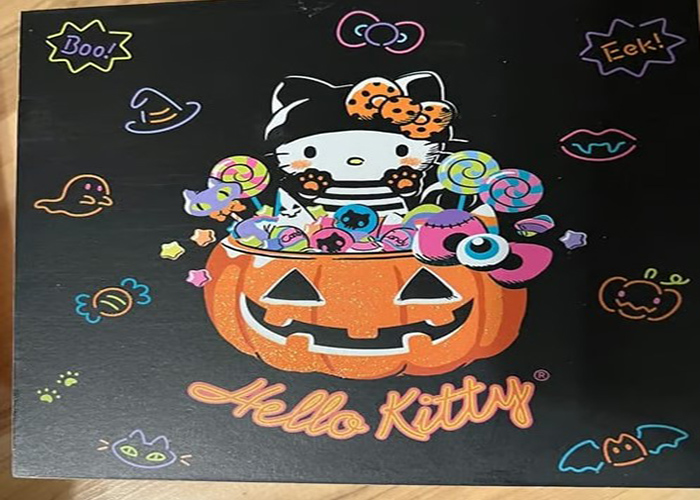 Decorating Halloween Cards