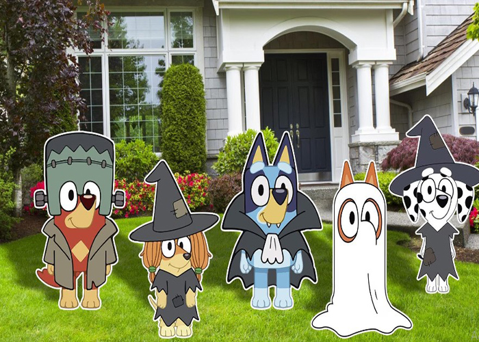 Making Bluey Halloween Yard Decor