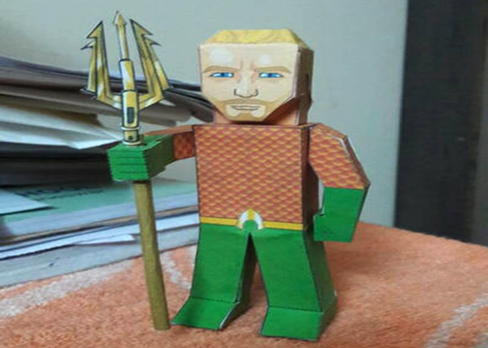 Turning Into An Aquaman Paper Toy