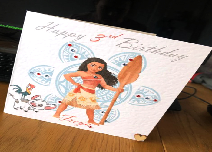 Decorating A Birthday Card