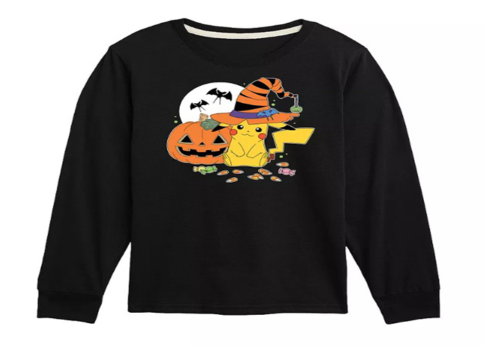 Decorating A Pokemon Halloween T-shirt