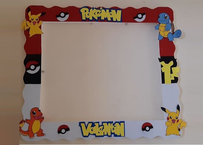 Decorating Pokemon Photo Frames