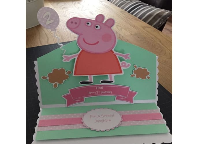 Making Peppa Pig pop-up card