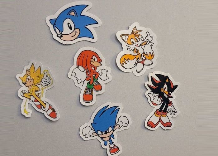 Create a Tails Sticker Collection