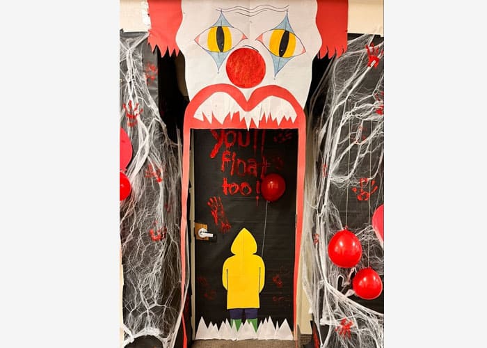 Haunted Room Decor with Pennywise Images