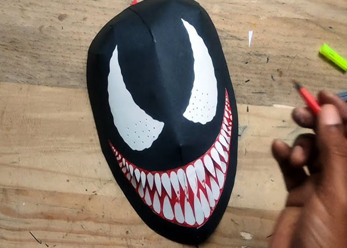 Making Venom Mask