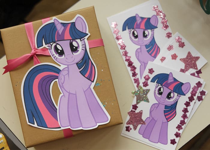 Creating a Creative Twilight Sparkle Gift Set