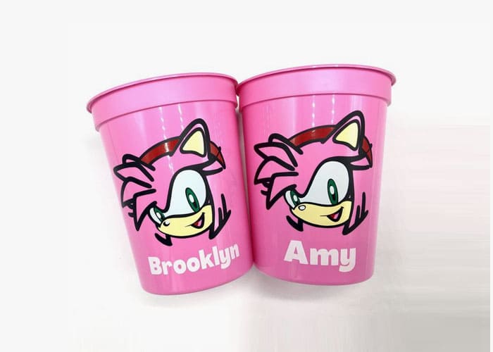 Decorating Plastic Cups with Amy Rose Images