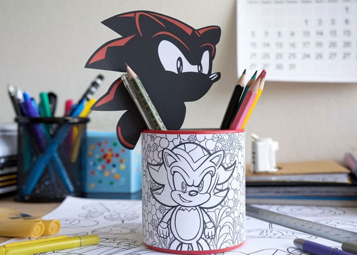 Decorating a Shadow the Hedgehog Pencil Holder