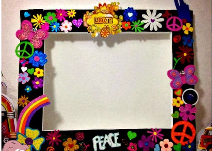 Decorating the Hippie Photo Frame