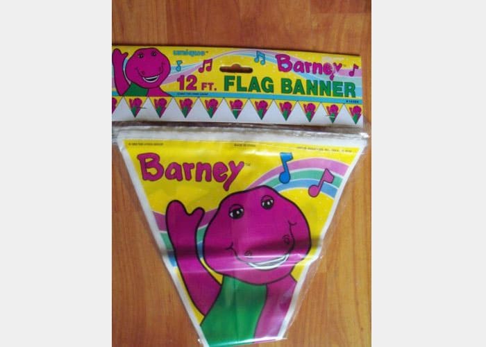 Hanging Decorations with Barney and Friends Images