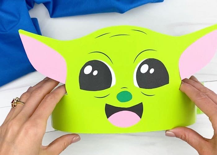 Make a Baby Yoda Mask