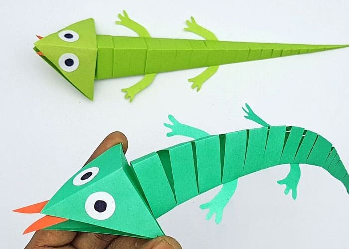 DIY Pop-Up Chameleons