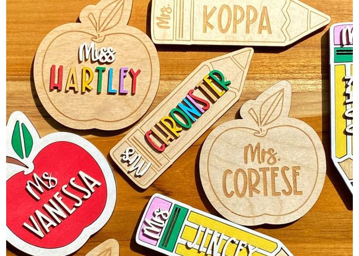 Personalized Apple Magnets